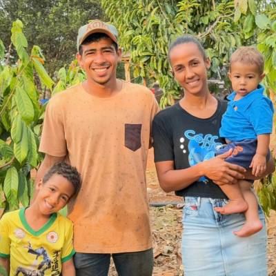 Com apoio da Seaf e REM, sítio em Aripuanã cultiva mais de mil pés de cacau em apenas um hectare - Notícias - Mato Grosso digital