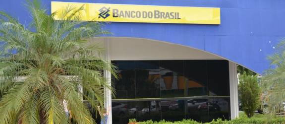 Governo de Mato Grosso paga salários de abril nesta quarta-feira (29)