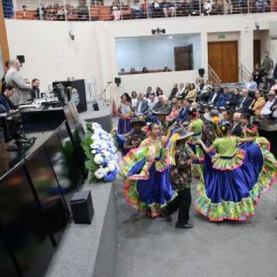 ALMT homenageia cidadãos que contribuem com o desenvolvimento de MT - Notícias - Mato Grosso digital