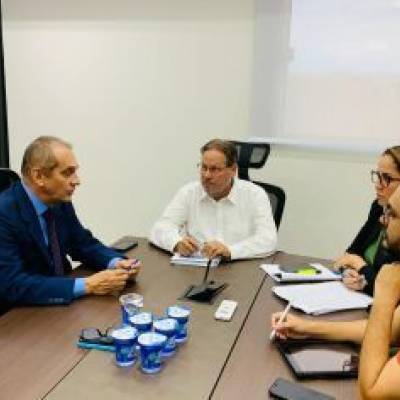 Após reunião com Wilson Santos, SES vai reavaliar o acesso ao canabidiol - Notícias - Mato Grosso digital