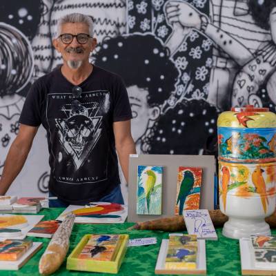 Artista plástico ressignifica materiais destinados ao lixo - Notícias - Mato Grosso digital