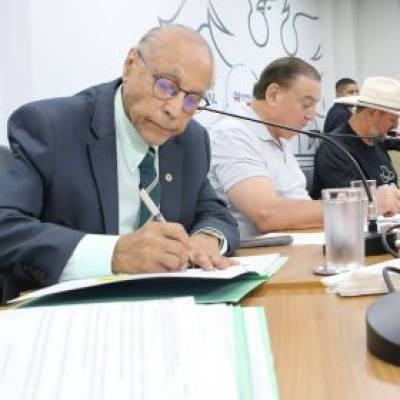 Comissão debate atualização de bulas de defensivos agrícolas - Notícias - Mato Grosso digital