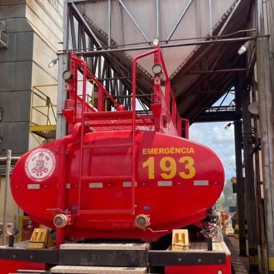 Corpo de Bombeiros combate incêndio em silo de armazenamento de grãos - Notícias - Mato Grosso digital