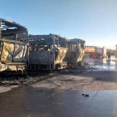 Corpo de Bombeiros extingue incêndio em agência de transportes em Cuiabá - Notícias - Mato Grosso digital
