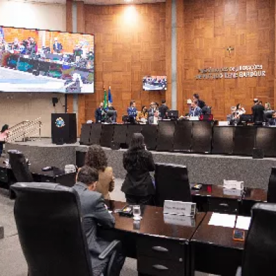 Deputados aprovam 28 propostas e empossam suplentes - Notícias - Mato Grosso digital