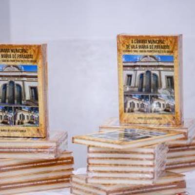 Livro sobre a história da Câmara Municipal de Cáceres é lançado na ALMT - Notícias - Mato Grosso digital