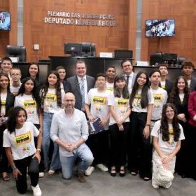 “Parlamento Jovem” empossa 24 novos parlamentares - Notícias - Mato Grosso digital