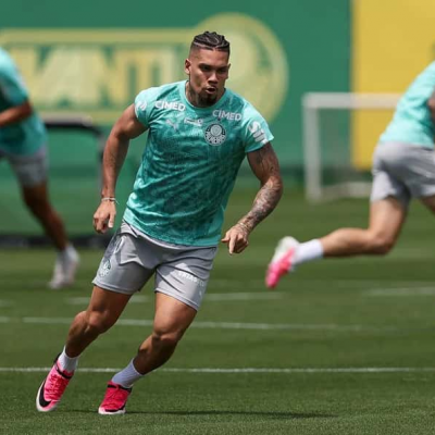 Paulinho treina com elenco do Palmeiras, e Gómez passará por exames - Notícias - Mato Grosso digital