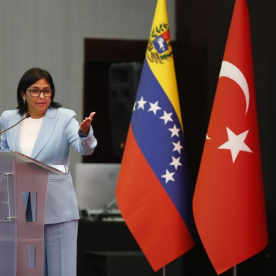 Presidente interina da Venezuela demite ministros ligados a Maduro - Notícias - Mato Grosso digital