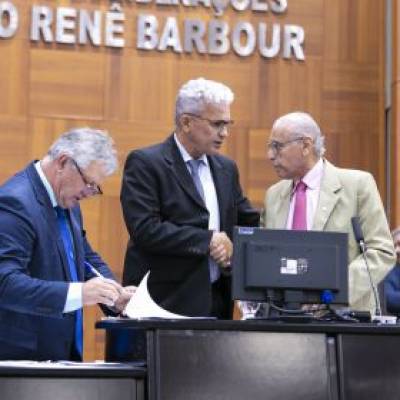 Rodízio parlamentar: suplentes assumem cadeiras nesta quarta-feira - Notícias - Mato Grosso digital
