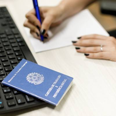 Sine oferece 637 vagas de emprego com salários de até R$ 7,4 mil nesta semana - Notícias - Mato Grosso digital