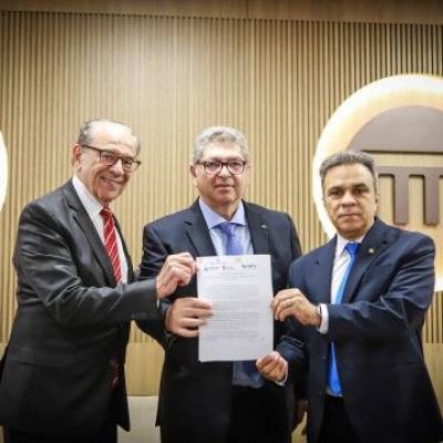 TCE-MT lidera pacto nacional por avanços da saúde digital no SUS - Notícias - Mato Grosso digital