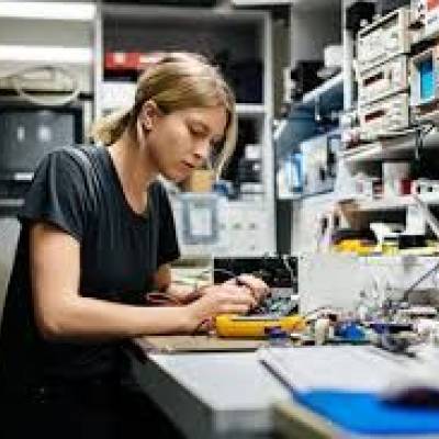 Veja o salário médio de um profissional em eletrotécnica - Notícias - Mato Grosso digital