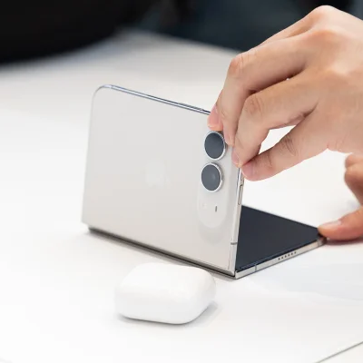 Vendido a US$ 2 mil nos EUA, iPhone dobrável chega ao Brasil por R$ 22 mil - Notícias - Mato Grosso digital