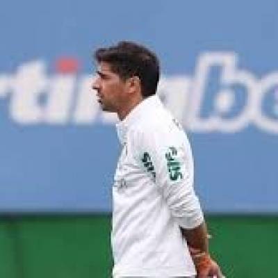 Abel Ferreira comanda treino tático de olho no Juventude; Khellven fica fora da atividade - Notícias - Mato Grosso digital