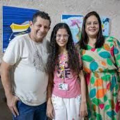 Artista autista Maria Paula transforma sonhos em arte com nova exposição em Cuiabá - Notícias - Mato Grosso digital