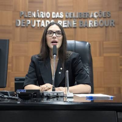 Assembleia aprova projeto de Janaina que proíbe concursos apenas para cadastro de reserva em MT - Notícias - Mato Grosso digital