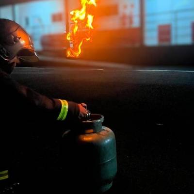 Bombeiros militares contêm vazamento de gás de cozinha em residência - Notícias - Mato Grosso digital