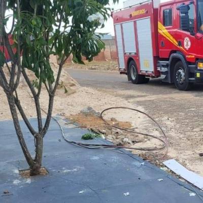 Corpo de Bombeiros orienta sobre como agir em caso de queda de fio energizado em via pública - Notícias - Mato Grosso digital