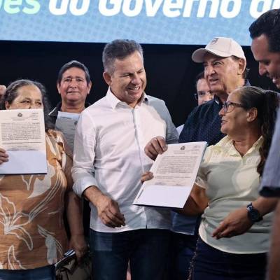 Governo de MT anuncia mais R$ 32 milhões e entrega 354 escrituras para Nova Canaã do Norte - Notícias - Mato Grosso digital