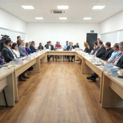 TCE-MT aprova acordo para quitação de dívida de Várzea Grande e garante continuidade do transporte coletivo - Notícias - Mato Grosso digital